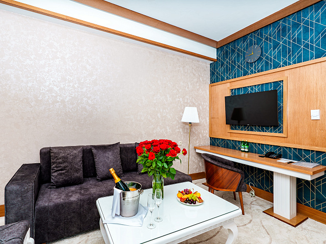 Номер «Джуниор сюит»